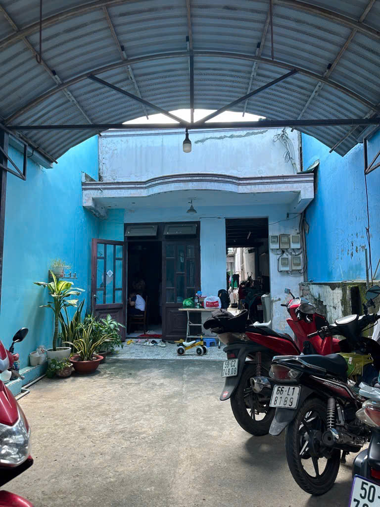 Bán nhà Nguyễn Thị Thập, Q7, 180m2
