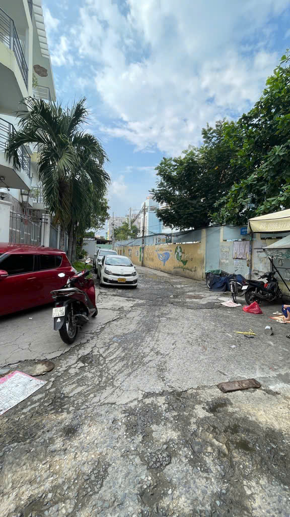 Bán nhà Lê Văn Lương, Quận 7 giá 4,9 tỷ với 37m2